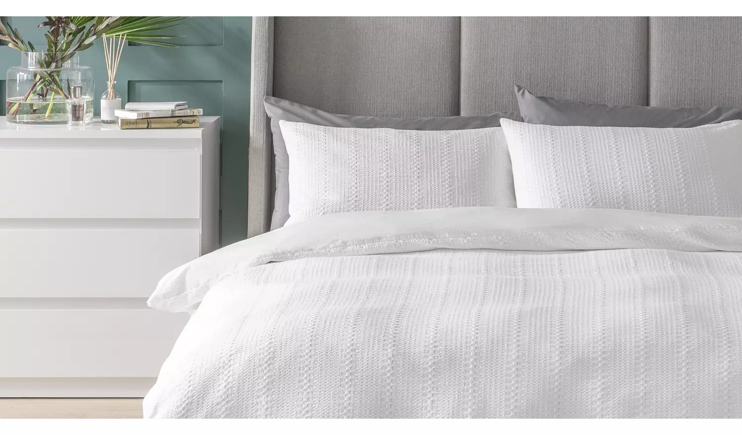 Habitat Patterned Waffle Bedding Set - Superking