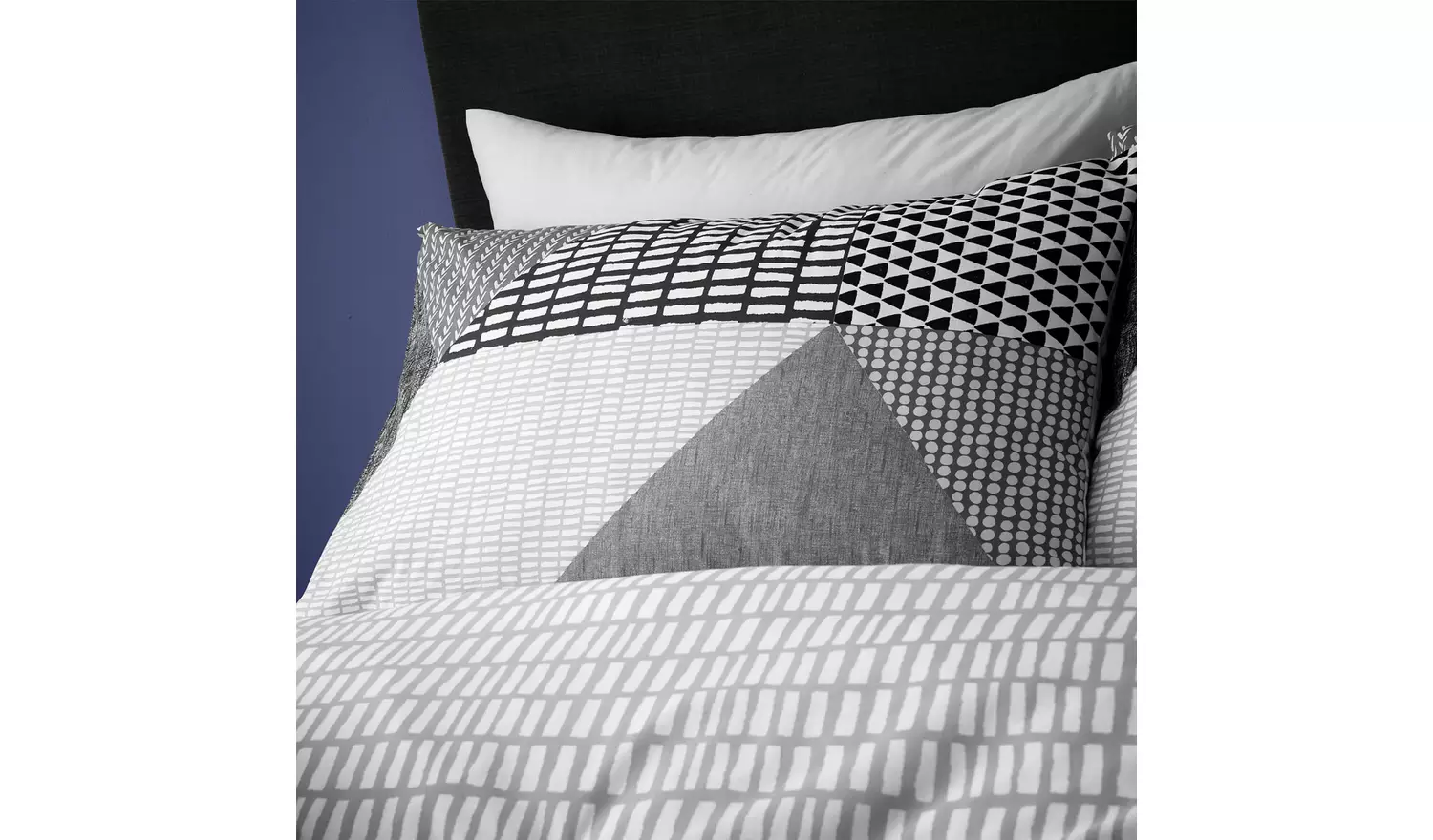 Catherine Lansfield Geo Grey & White Bedding Set - Single
