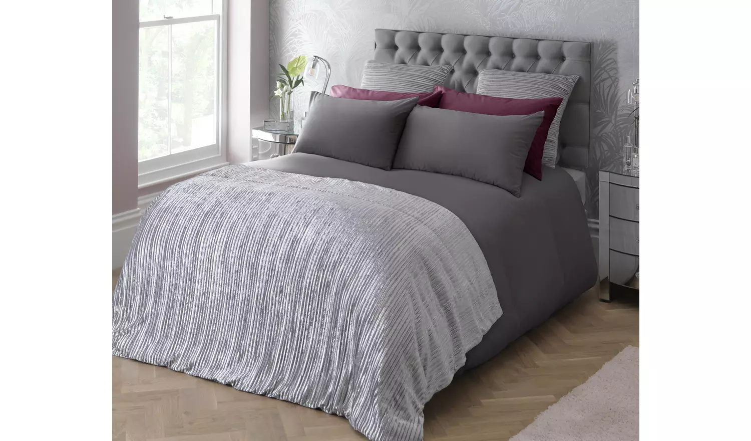 Silentnight Supersoft Plain Charcoal Bedding Set - Double