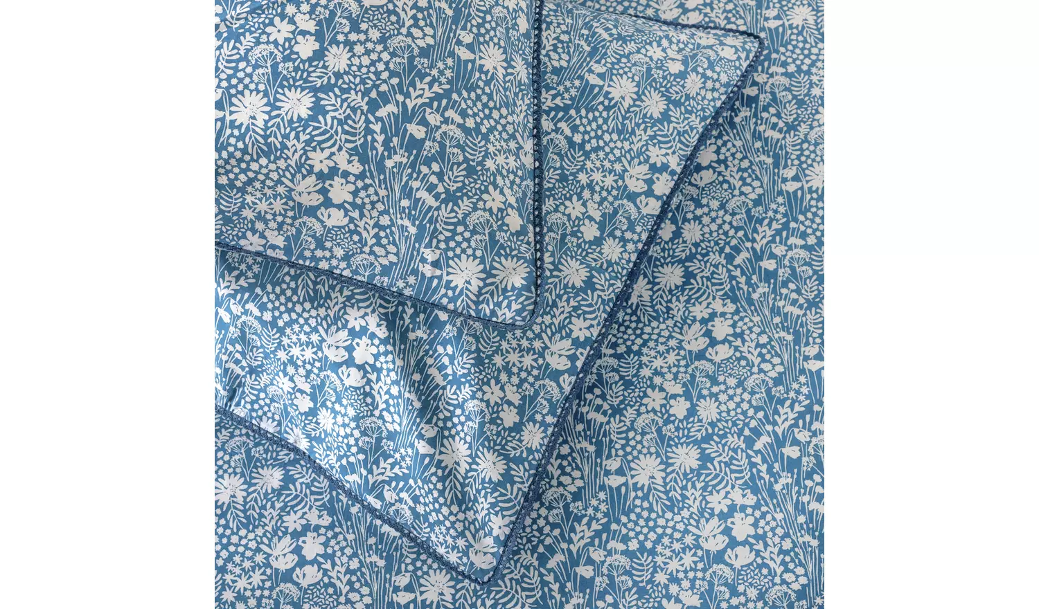 Argos Home Cotton Ditsy Floral Blue Bedding Set - King size