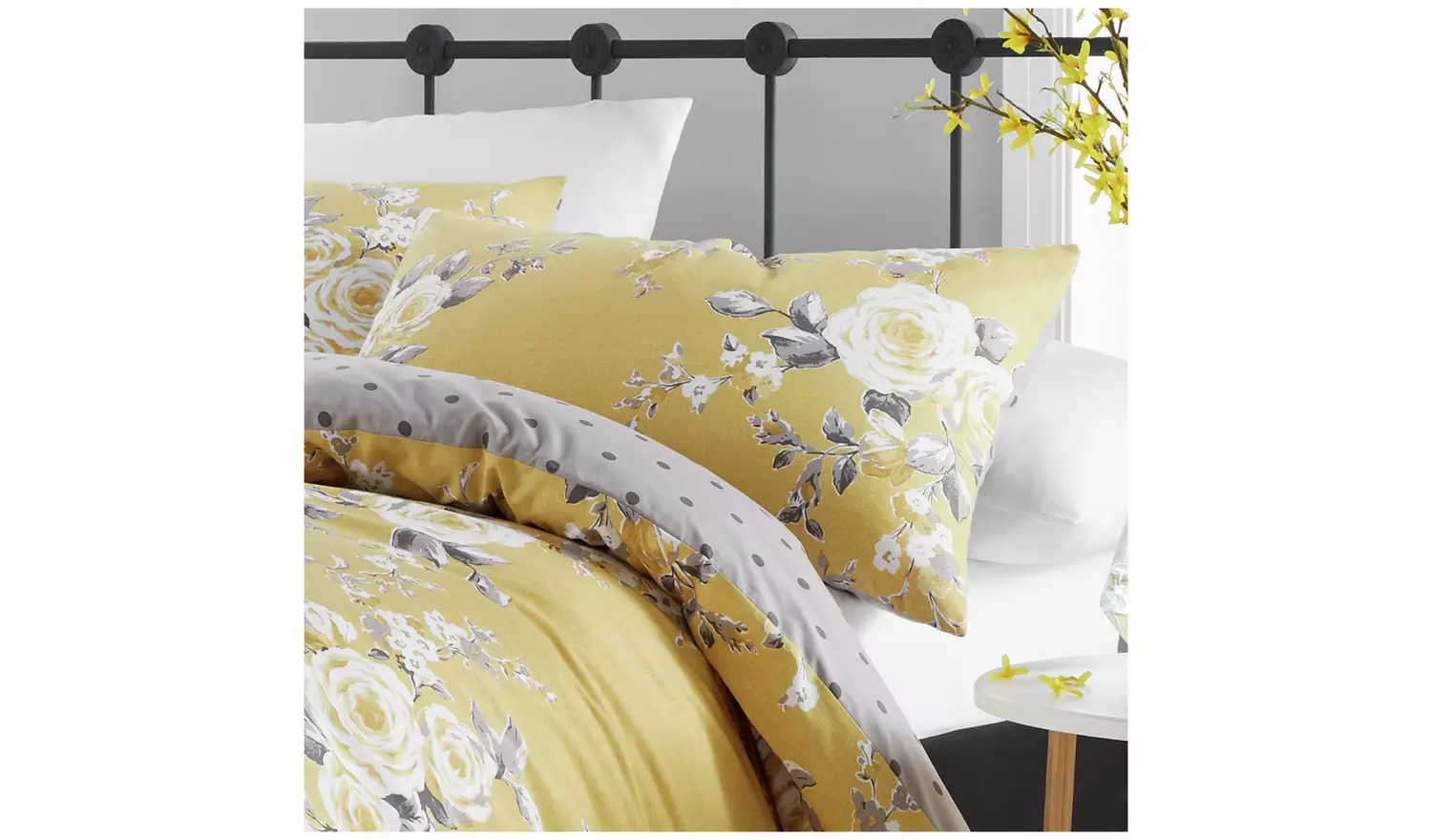 Catherine Lansfield Canterbury Ochre Bedding Set - Superking