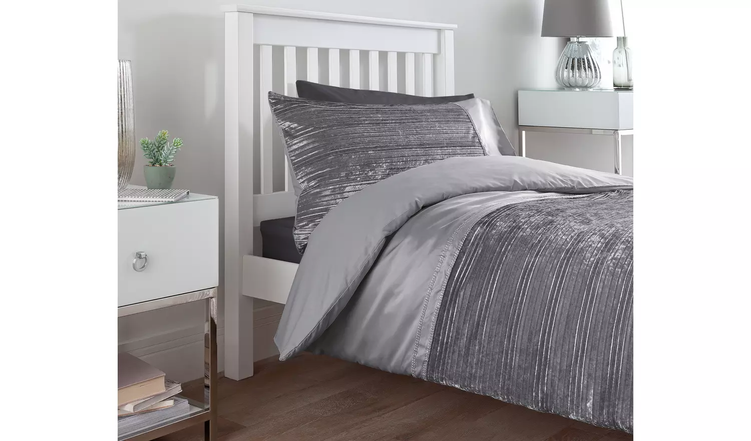 Argos Home Sparkle Velvet Grey Bedding Set - Single