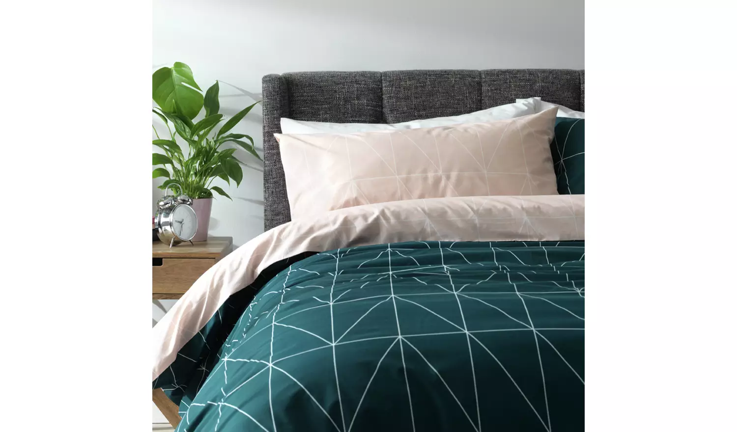 Habitat Geo Navy & Blush Reversible Bedding Set - Kingsize