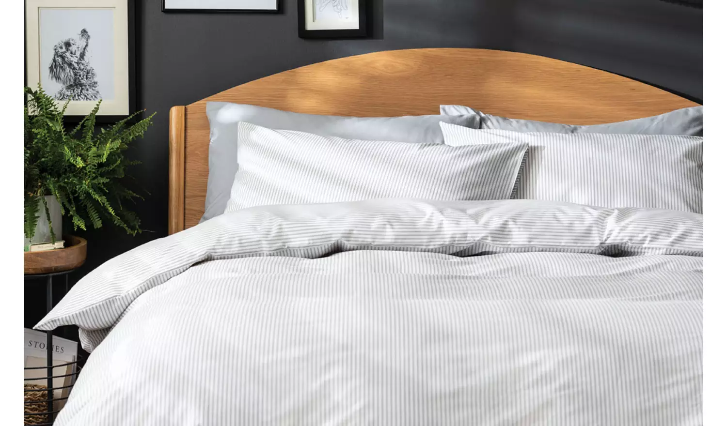 Habitat Stripe White & Grey Bedding Set - Double