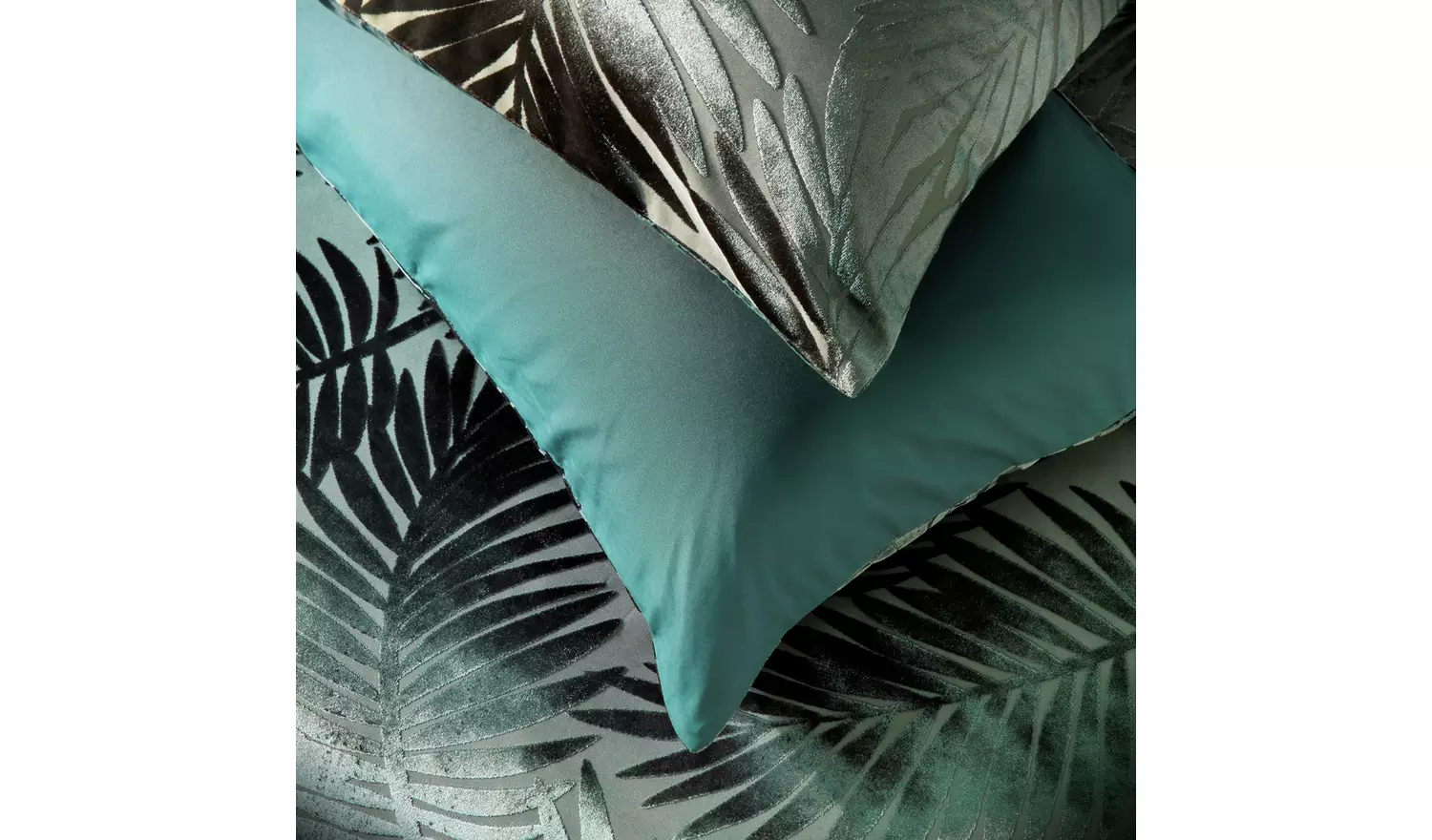 Habitat Feather Velvet Green Bedding Set - Double