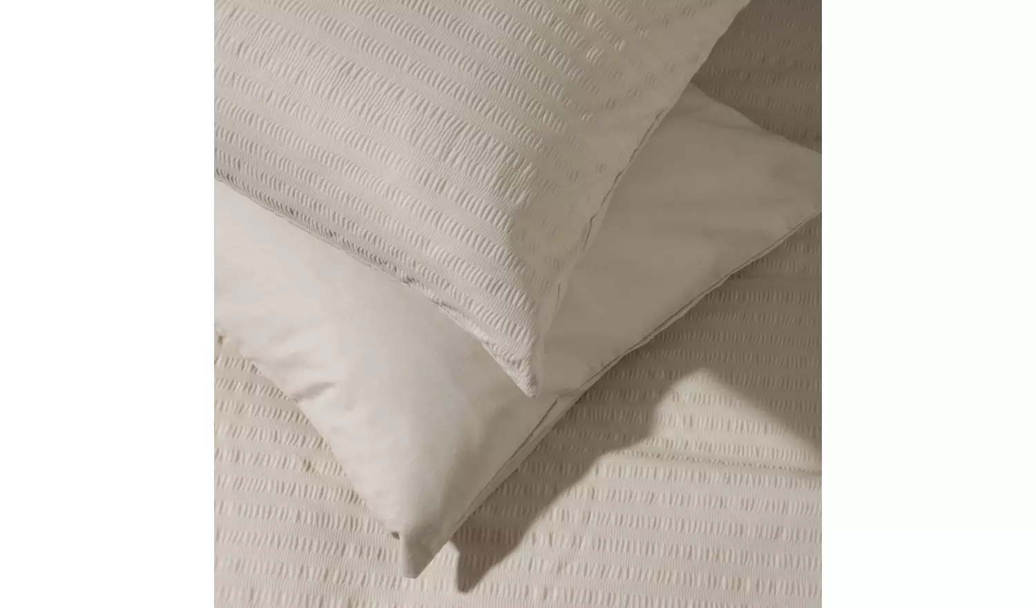 Habitat Seersucker Plain Taupe Bedding Set - Kingsize