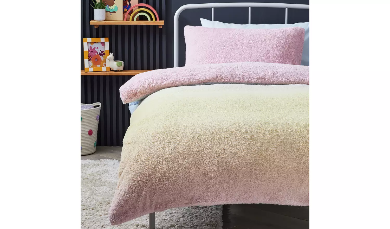 Argos Home Rainbow Ombre Fleece Bedding Set - Double