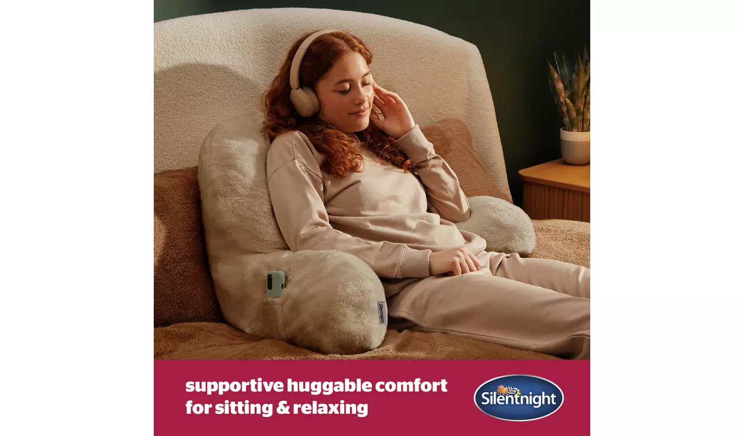 Silentnight Cosy Cuddles Cuddle Pillow - Natural