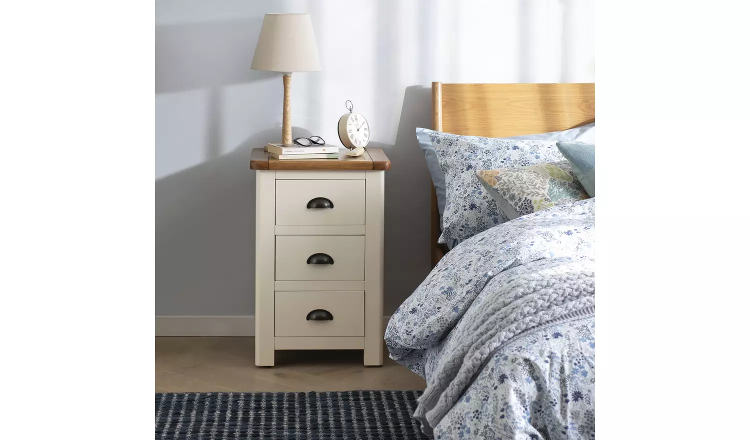 Argos Home Kent 2 Bedsides & 4 Drawer Set - Cream& Oak