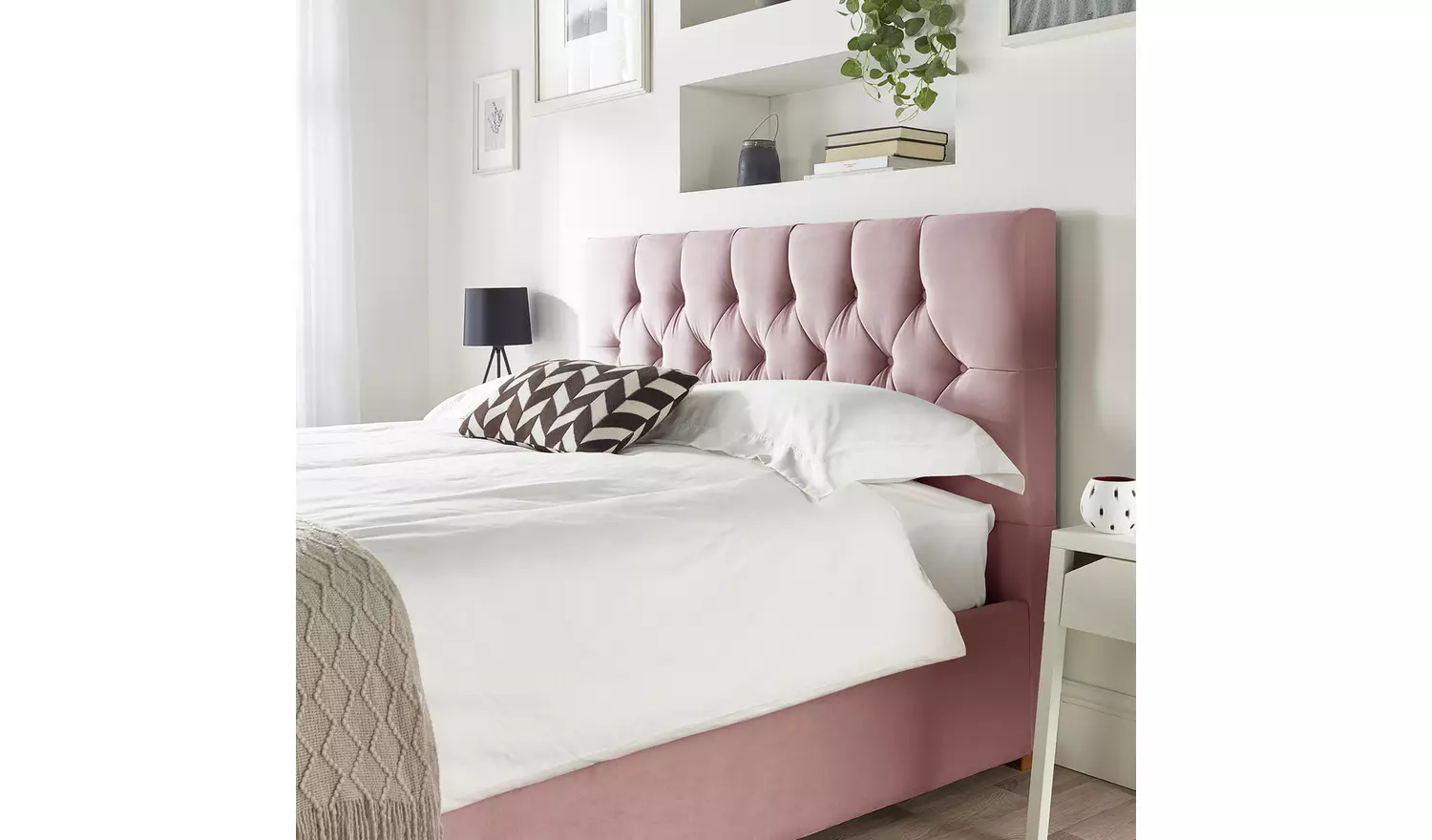 CL Boutique Velvet Kingsize Ottoman Bedframe - Blush