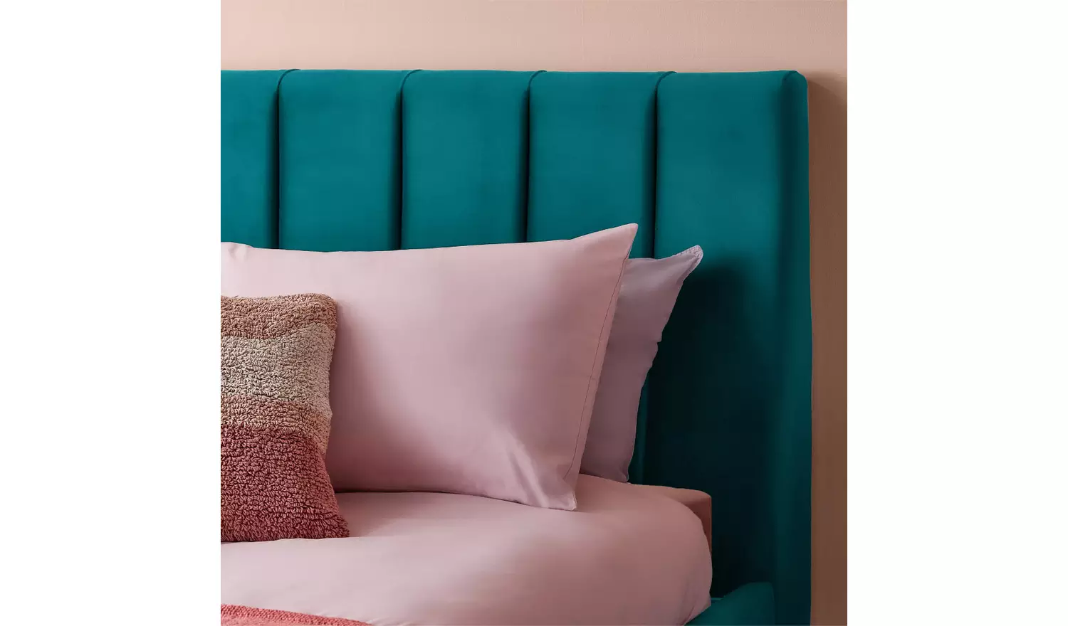 Silentnight Octavia Kingsize Velvet Bed Frame - Teal