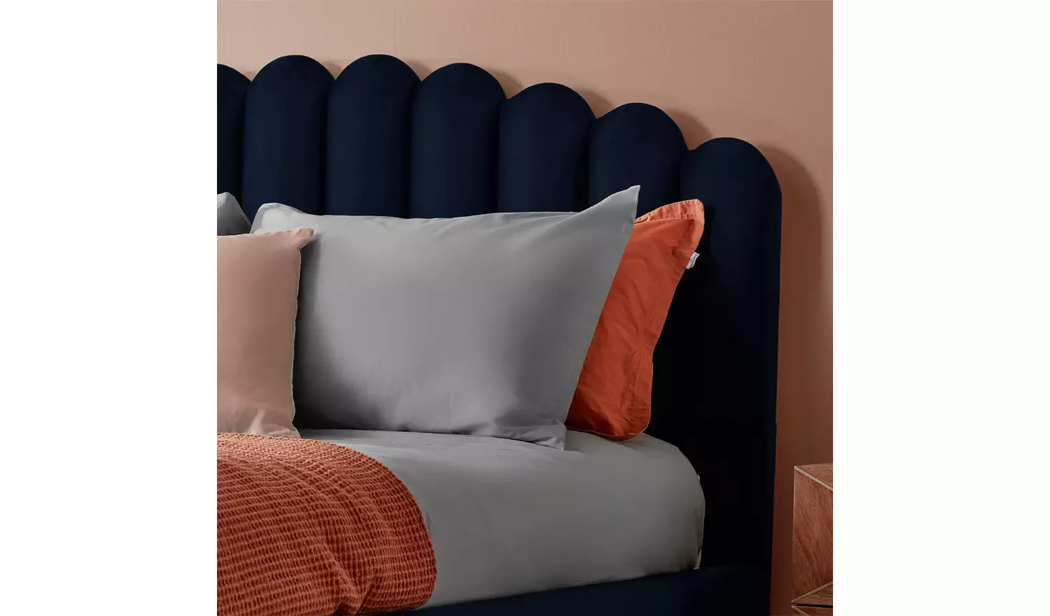 Silentnight Oriana Double Velvet Bed Frame - Blue