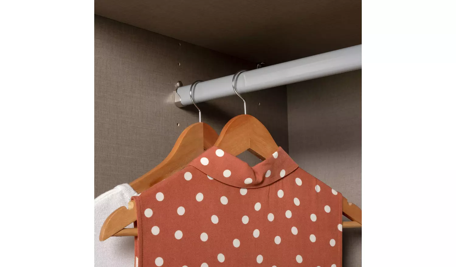 Habitat Munich Panelled 2 Door Wardrobe - Anthracite