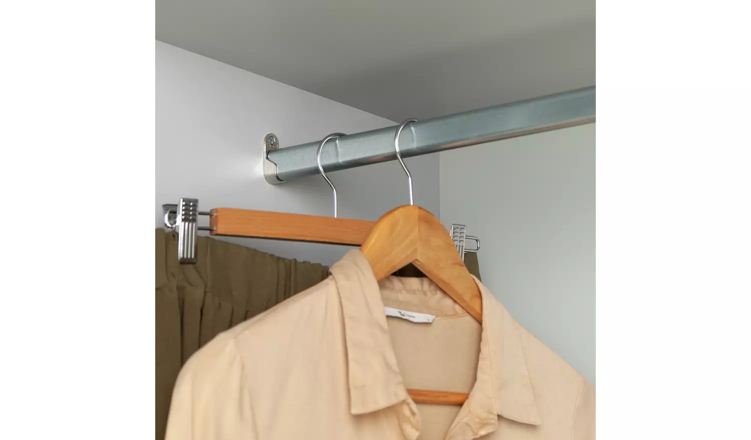 Habitat Holsted 180cm Sliding Wardrobe - White Gloss