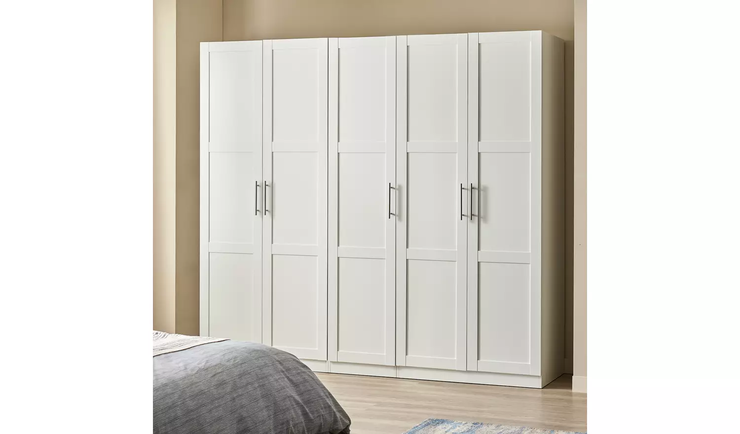 Habitat Munich Panelled 5 Door Wardrobe - White