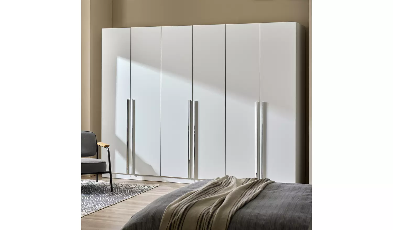 Habitat Munich 6 Door Wardrobe - White
