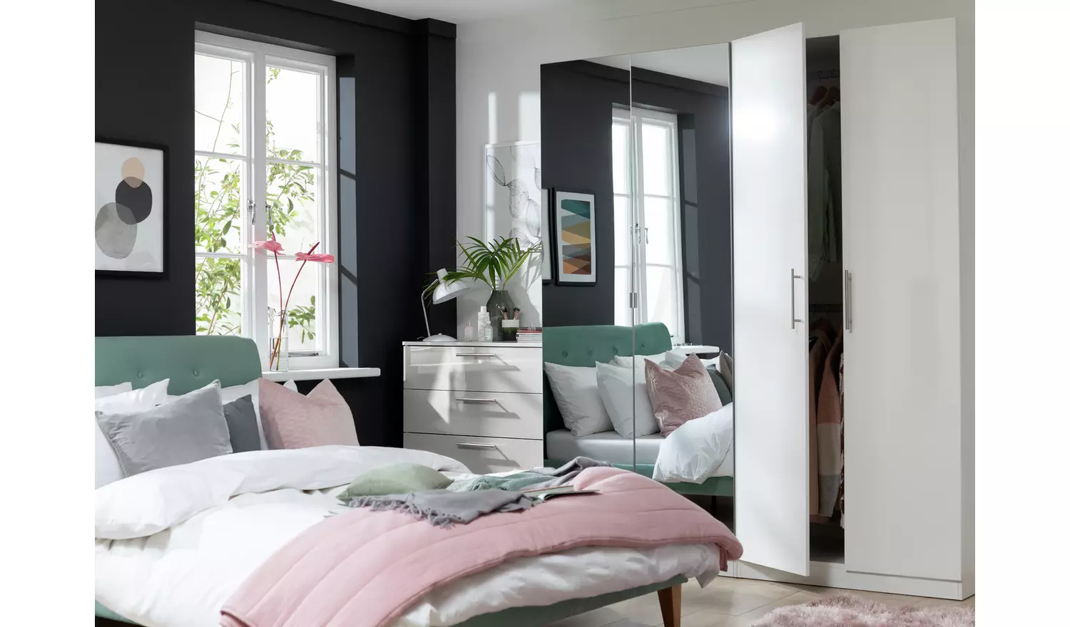 Habitat Munich 4 Door 2 Mirror Wardrobe - White