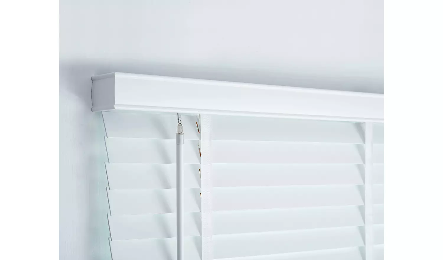 Little Black Book Basswood White Venetian Blind - 95cm