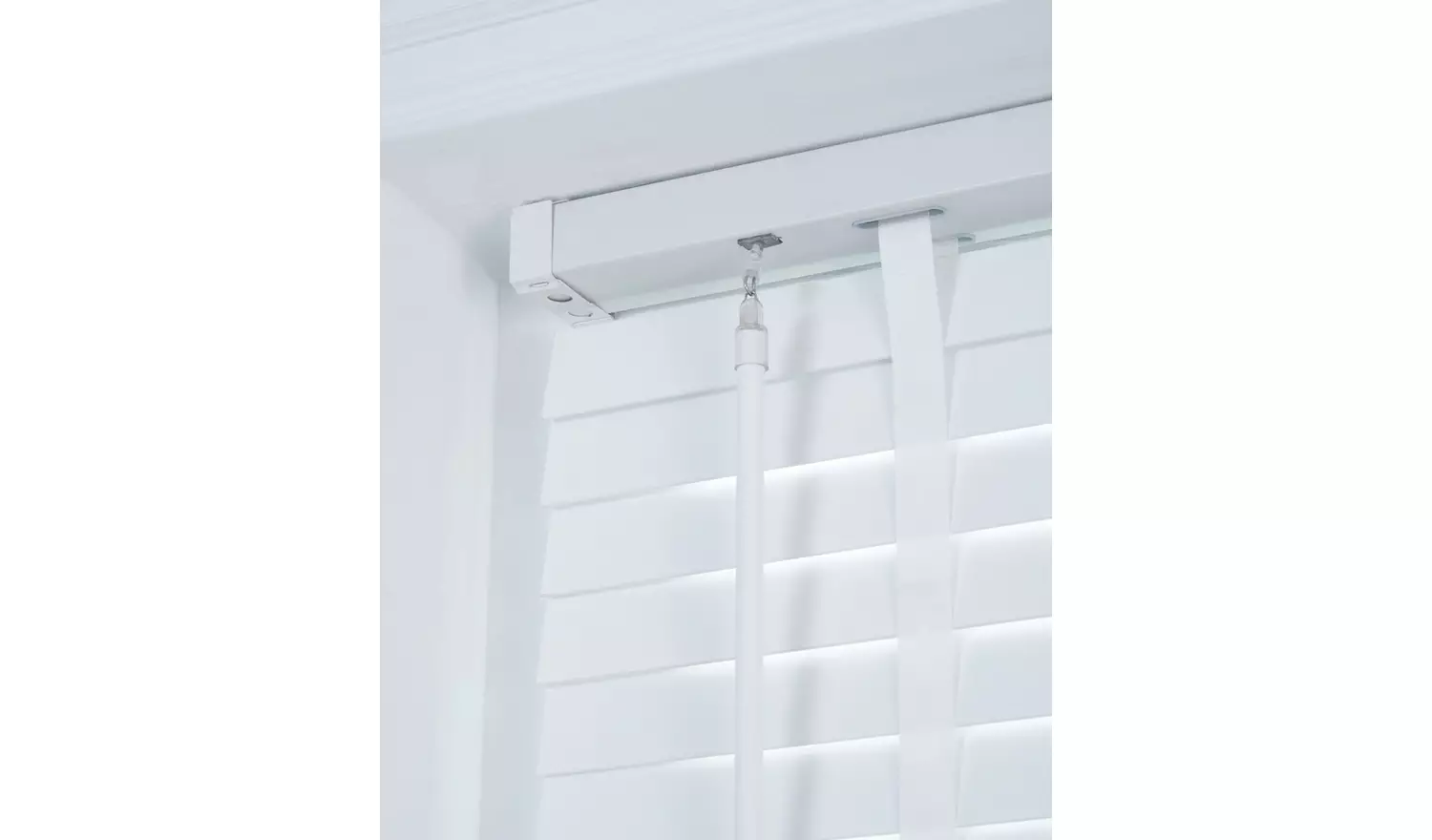 Little Black Book Basswood White Venetian Blind - 160cm