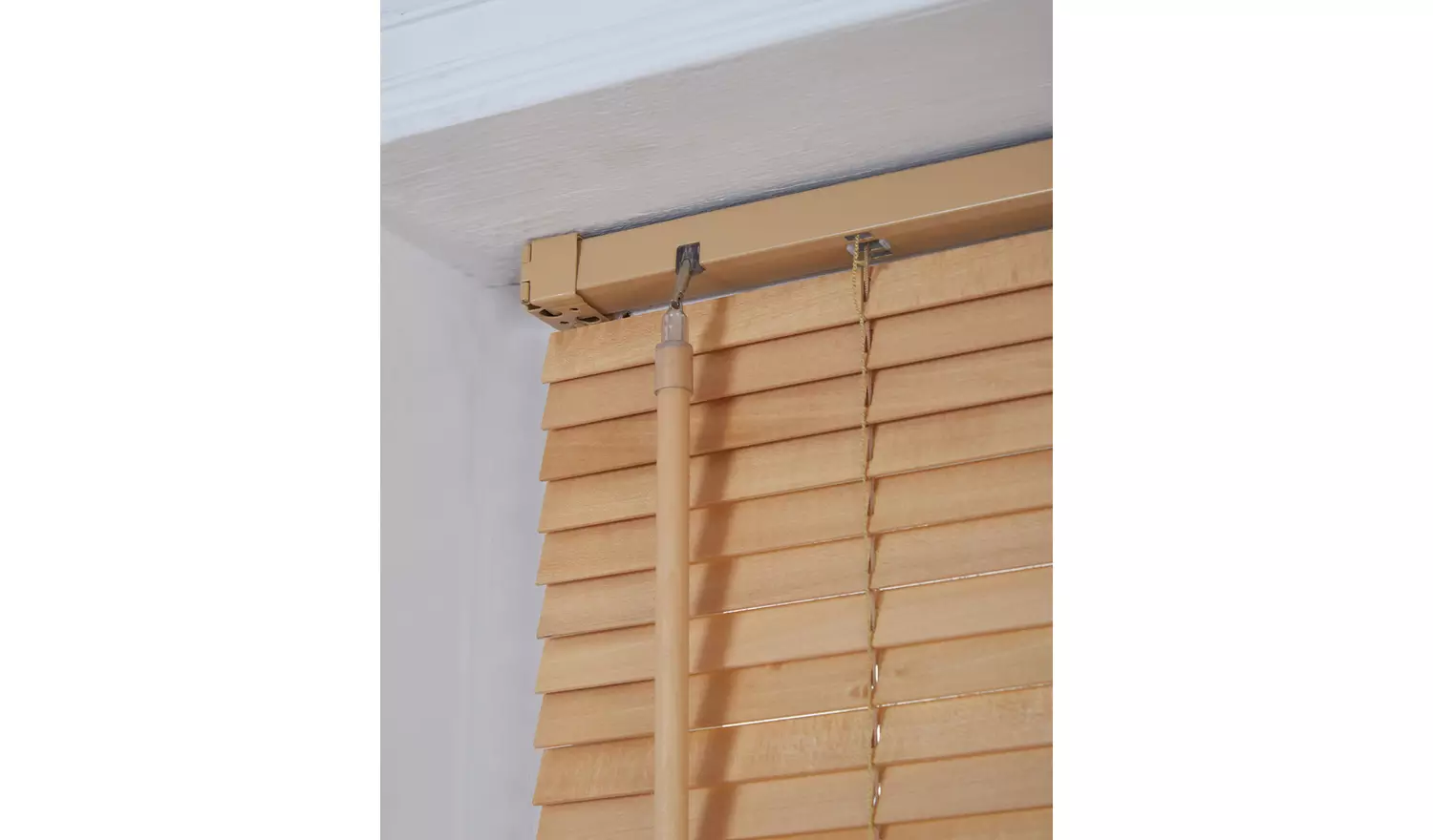 Little Black Book Basswood Natural Venetian Blind - 140cm