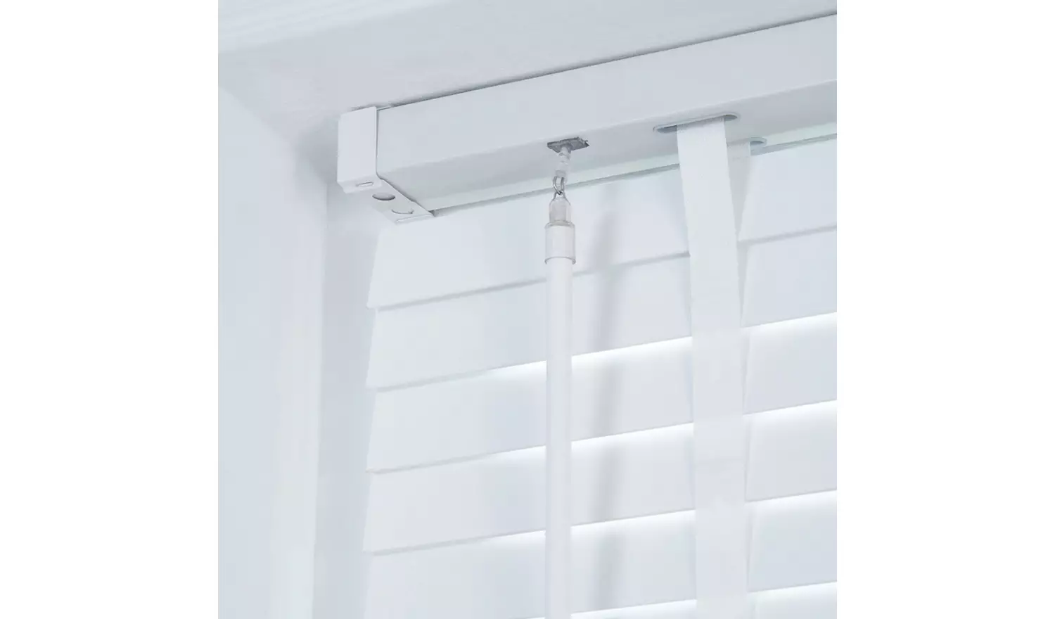 Little Black Book Basswood White Venetian Blind - 90cm