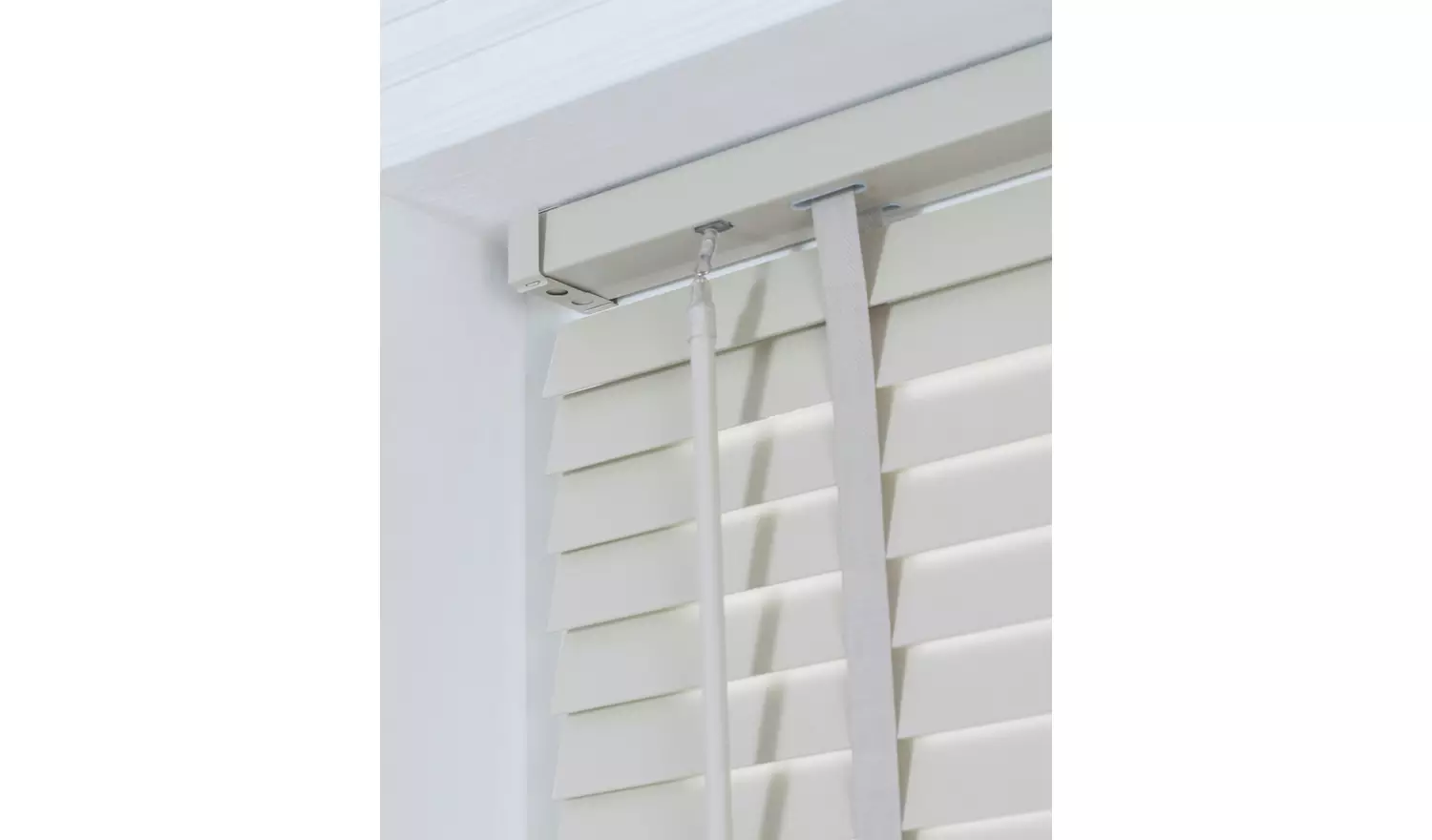 Little Black Book Basswood Warm Grey Venetian Blind - 120cm