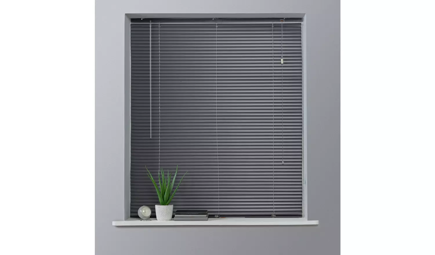 Habitat Aluminium Gun Metal Venetian Blind - 120cm