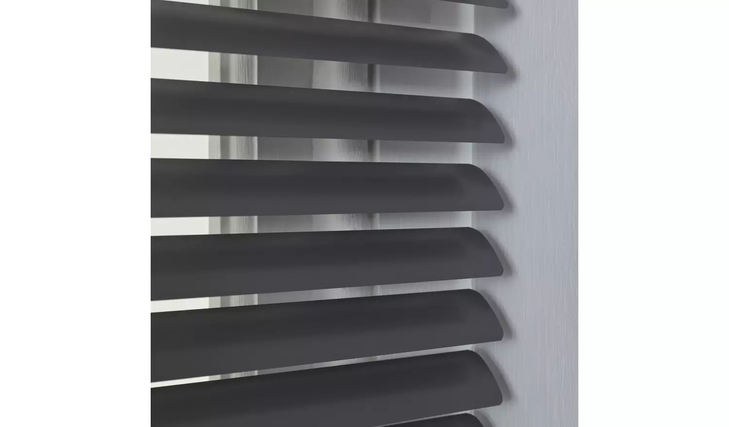 Habitat Aluminium Gun Metal Venetian Blind - 90cm