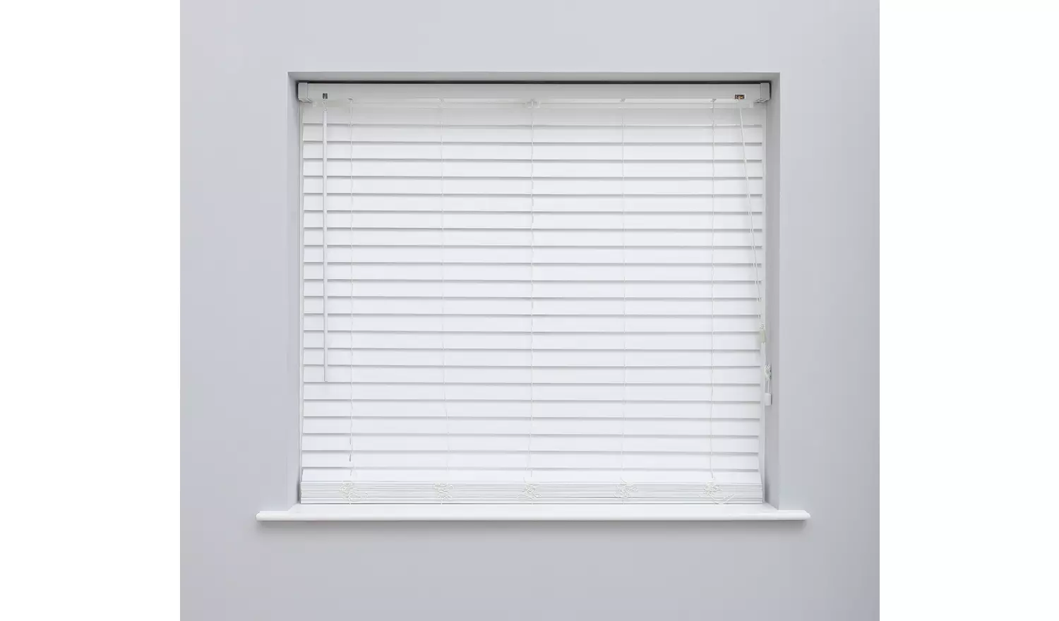 Habitat Faux Wood White 25mm Slat Venetian Blind - 60cm