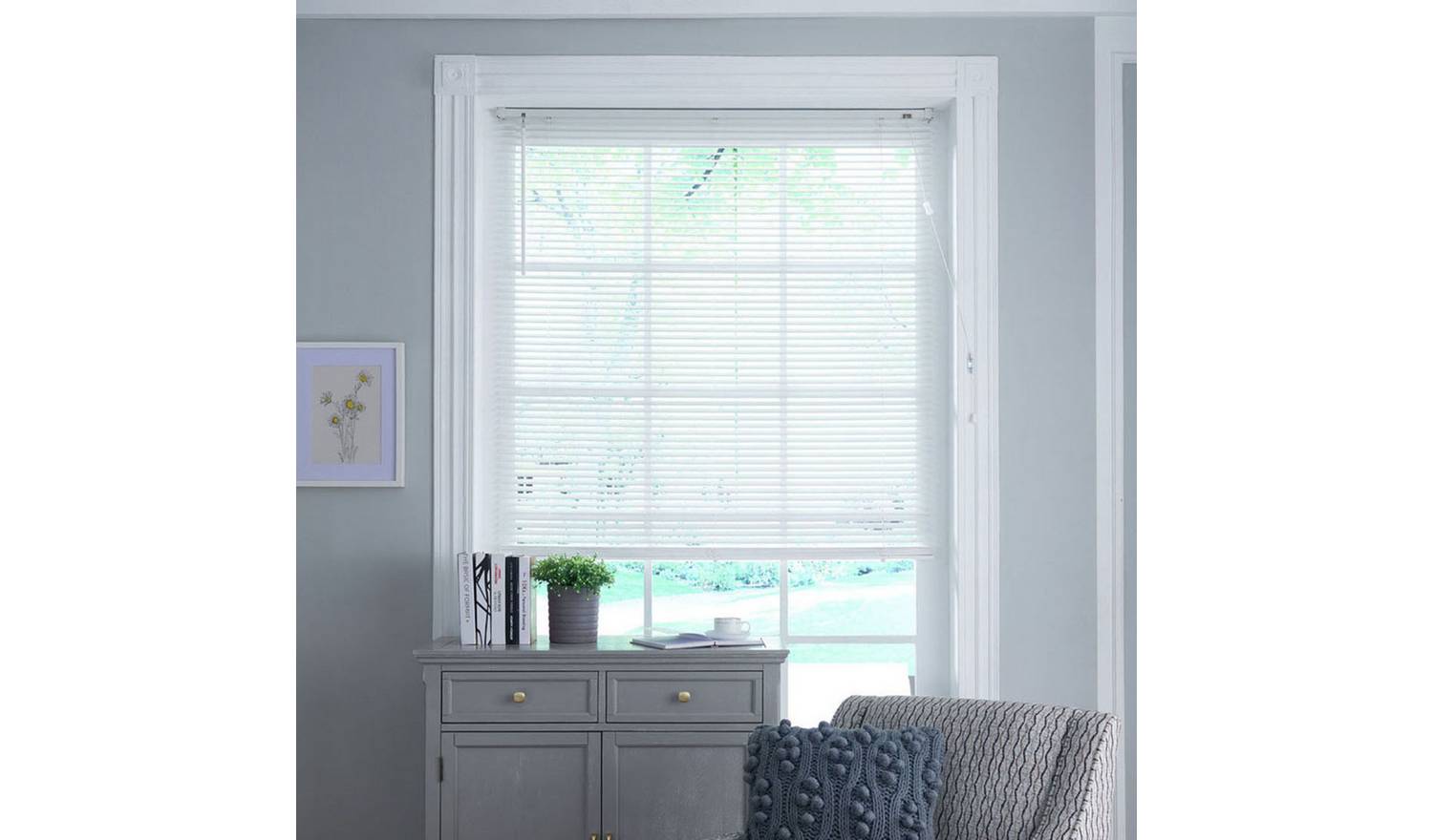 Little Black Book Basswood White Venetian Blind - 90cm