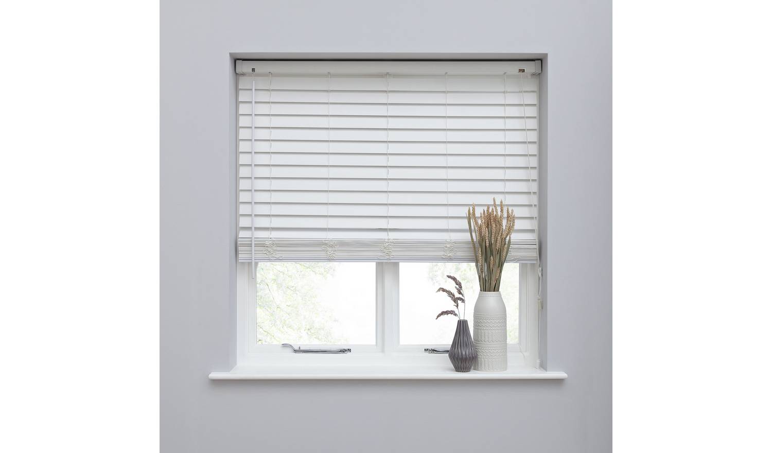 Habitat Faux Wood White 50mm Slat Venetian Blind - 120cm