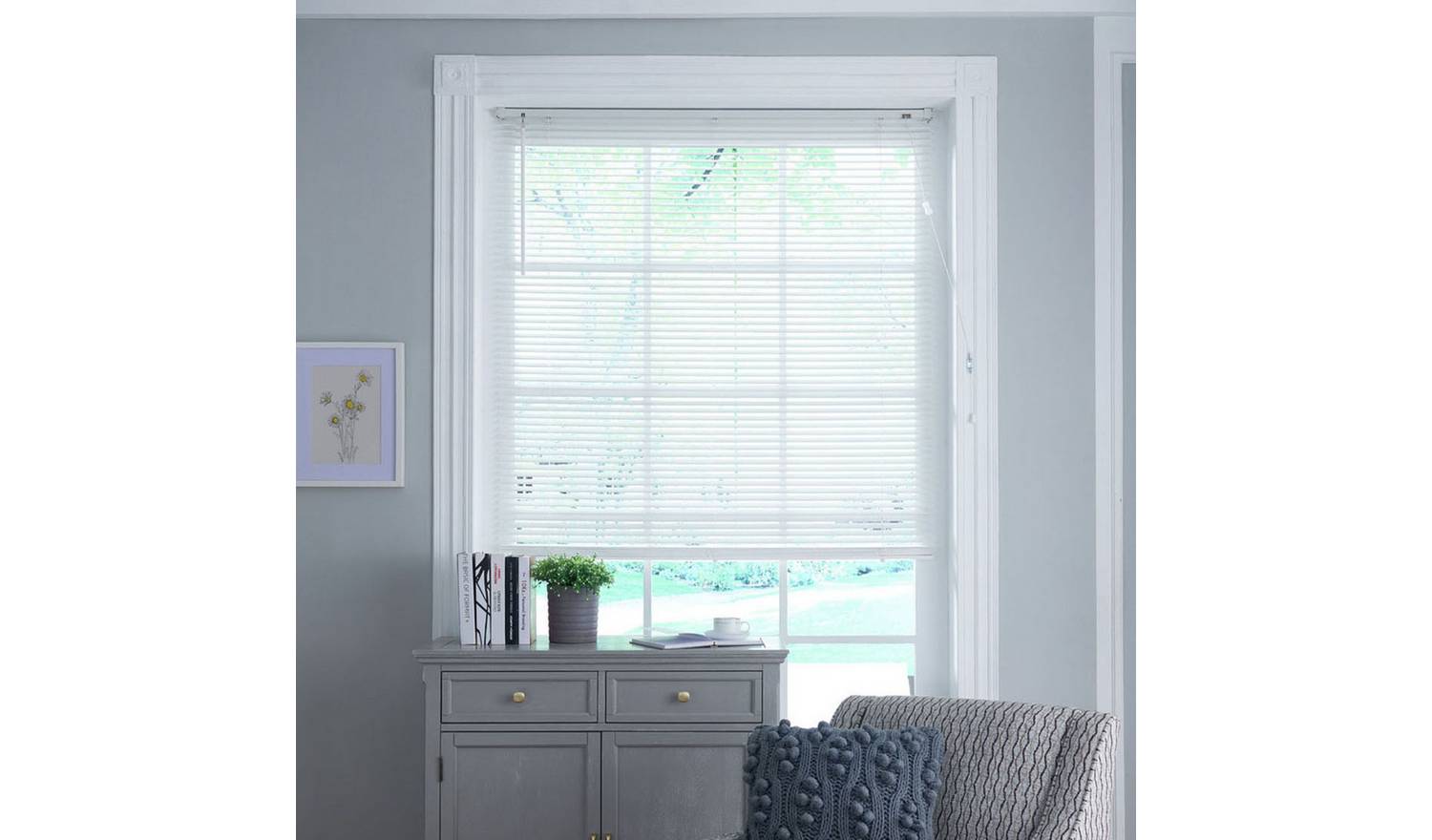 Little Black Book Basswood White Venetian Blind - 100cm