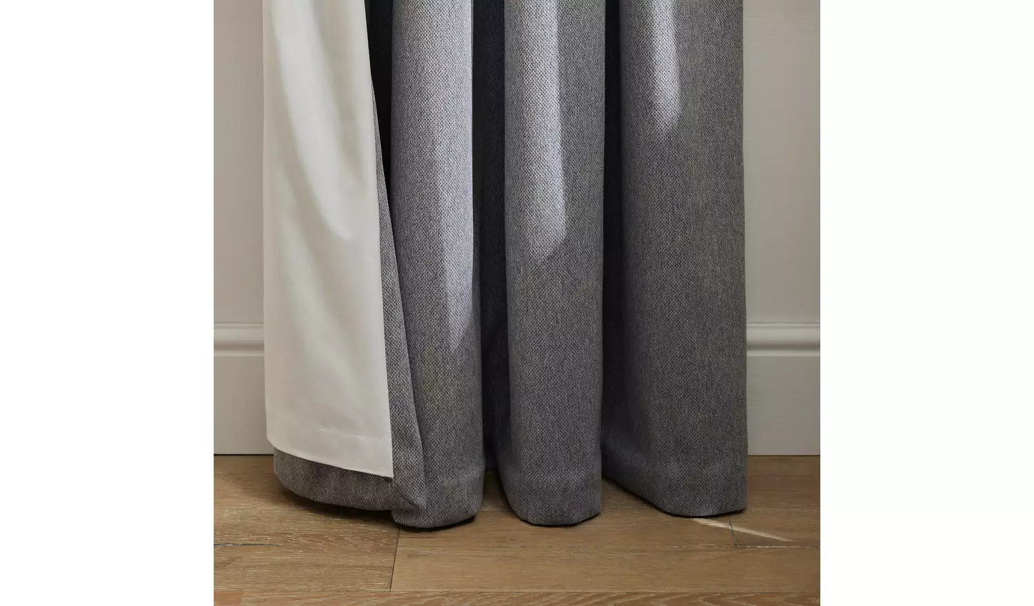 Habitat Textured Plain Blackout Lined Eyelet Curtains - Grey