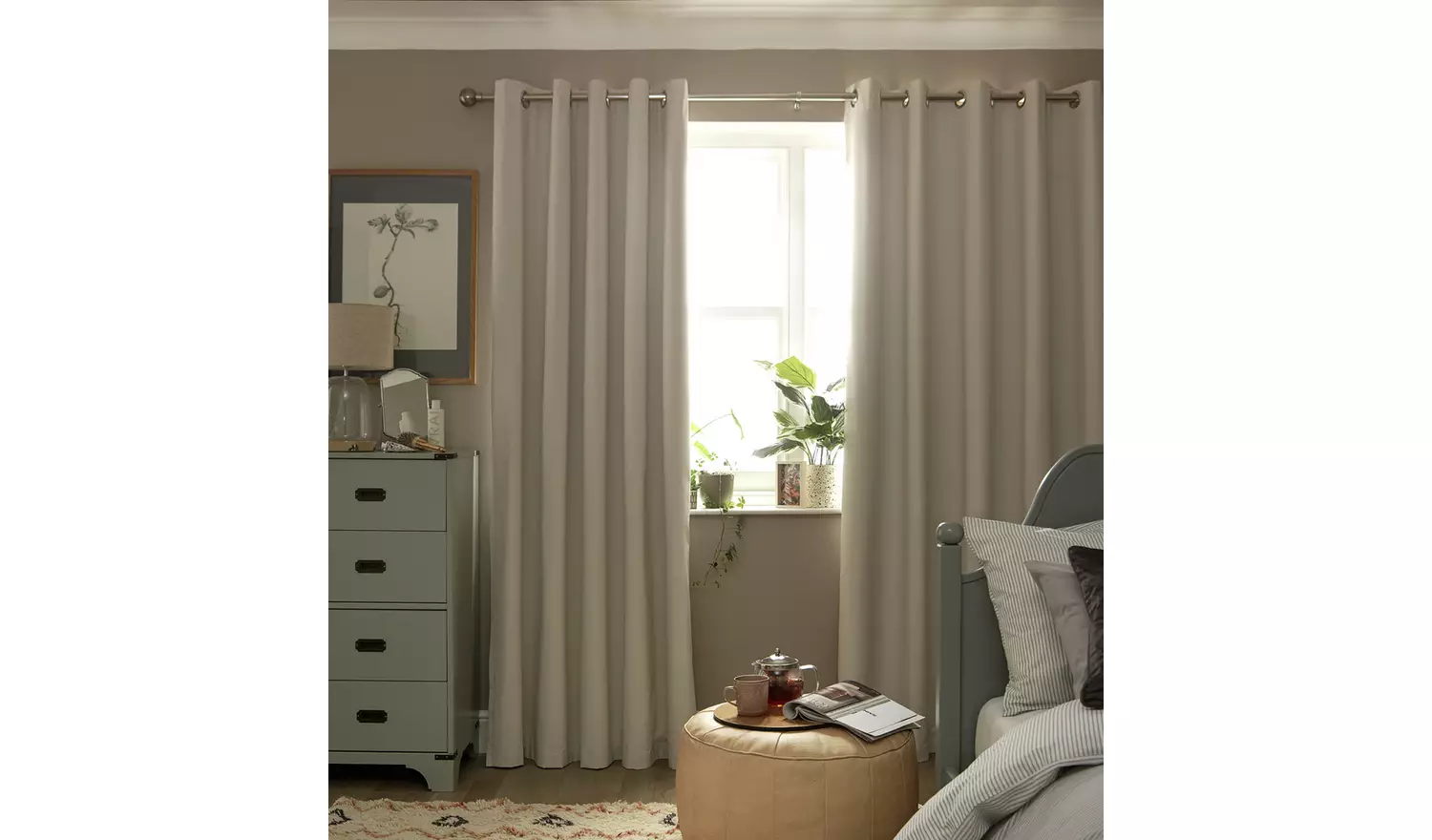 Habitat Blackout Plain Eyelet Curtains - Cream
