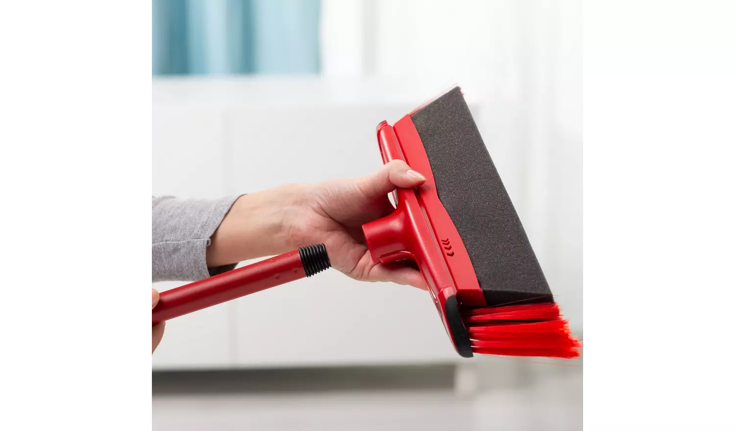 Vileda DuActiva Broom and Dustpan & Brush Set