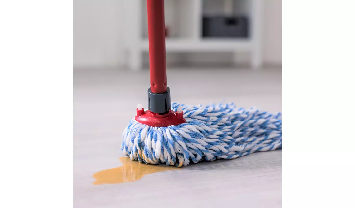 SuperMocio Microfibre Cotton Mop with Torsion Wringer Bucket