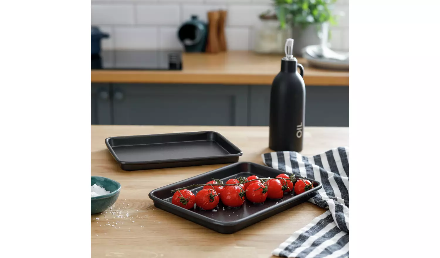 Habitat Non Stick 2 Piece Oven Baking Trays