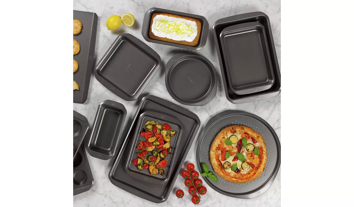 Tala 20cm Sandwich Tin with Loose Base