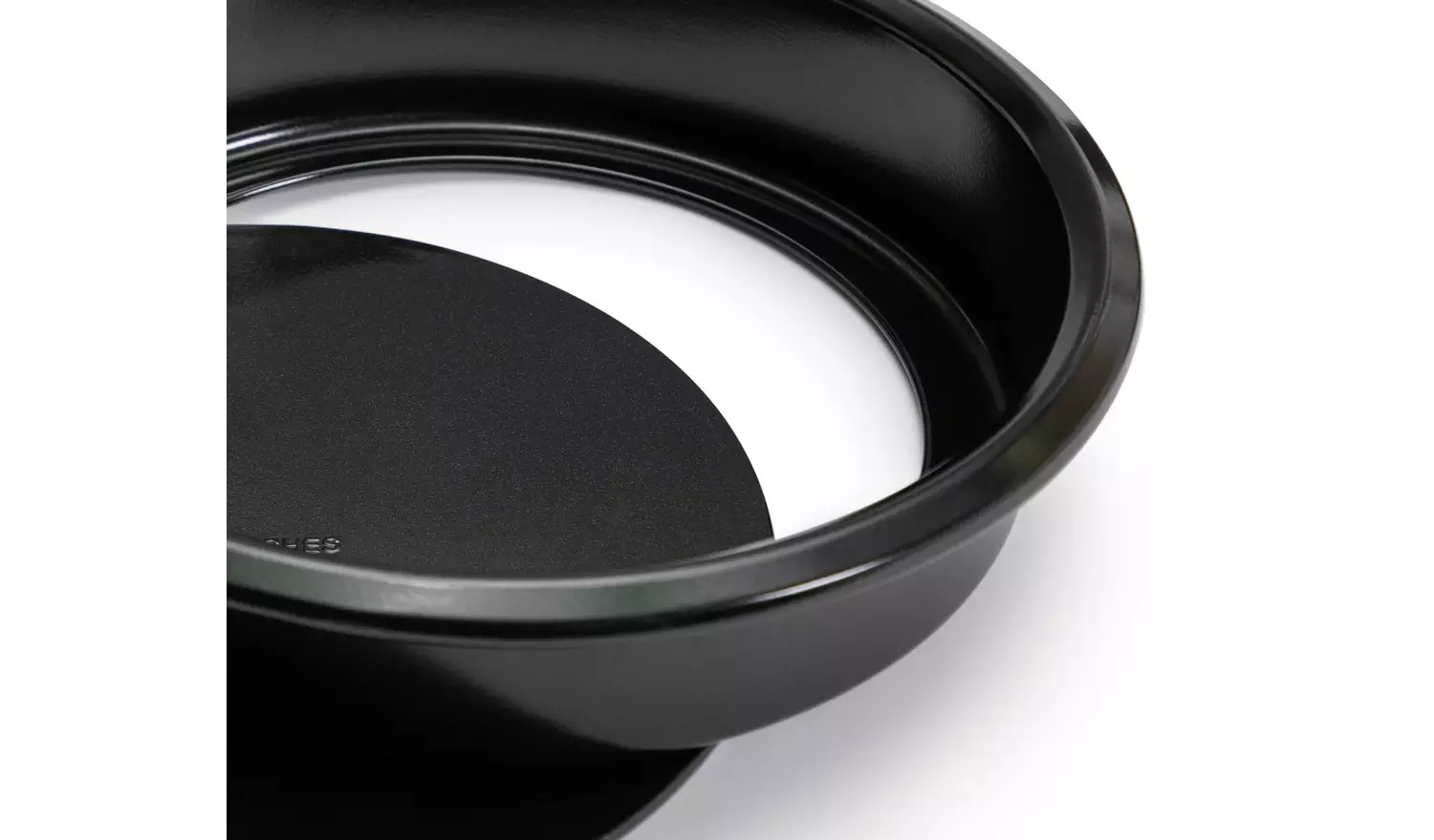 Habitat 2 Piece Non Stick Cake Tins