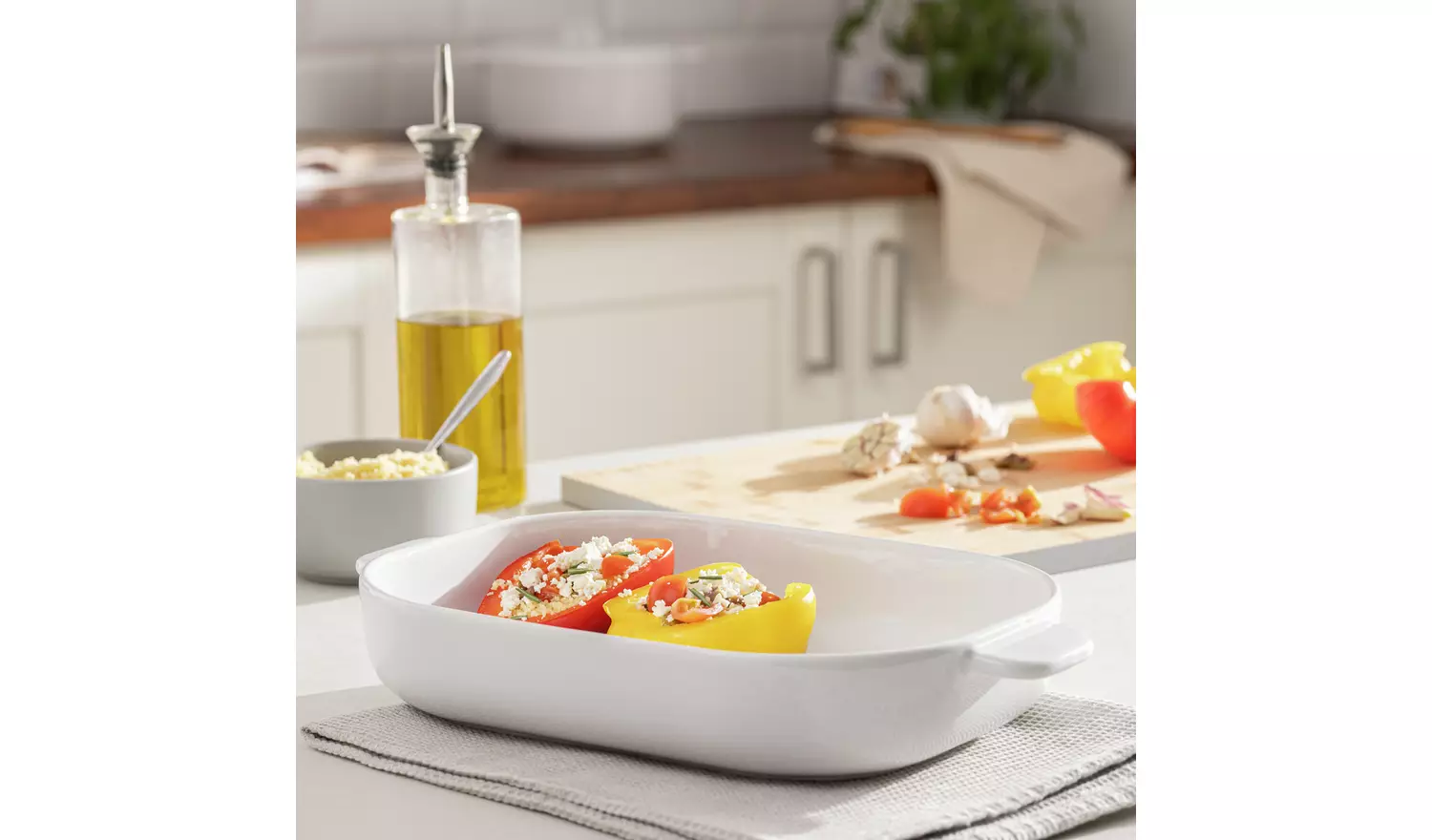 Habitat Riko Medium Porcelain Roaster