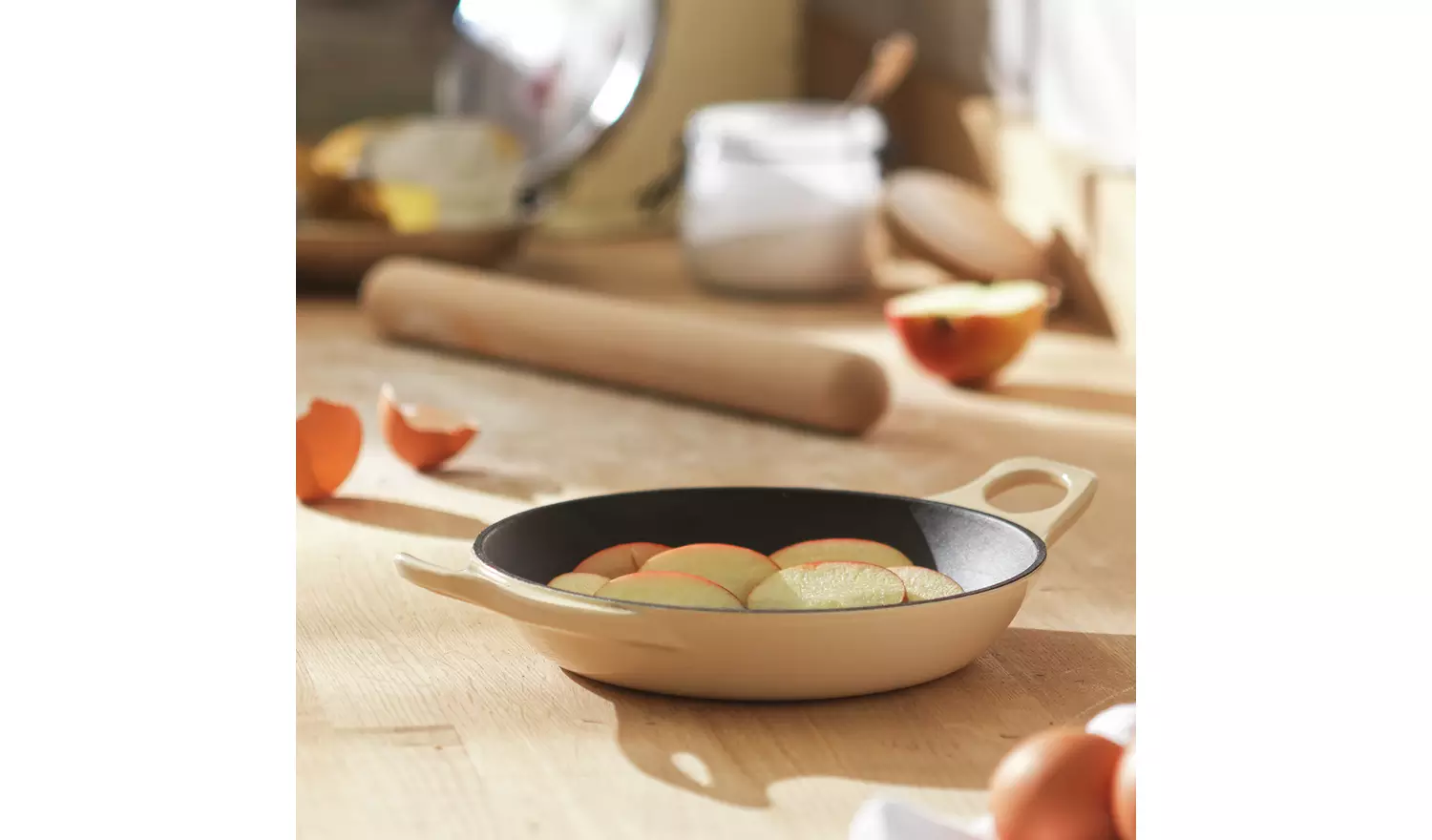 Habitat 20cm Cast Iron Oven Dish - Cream