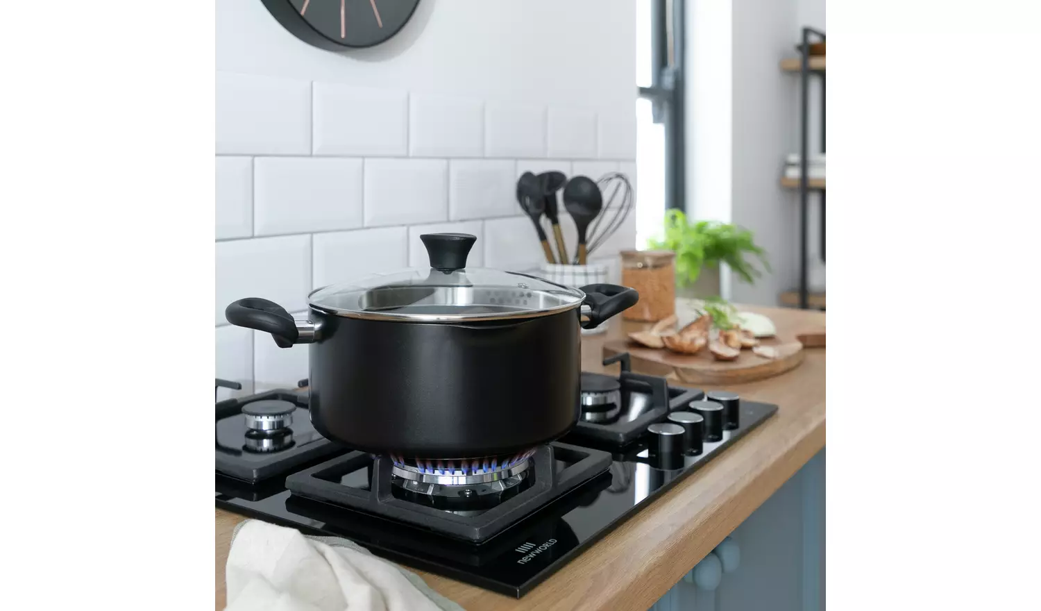 Habitat 24cm Non Stick Aluminium Stock Pot