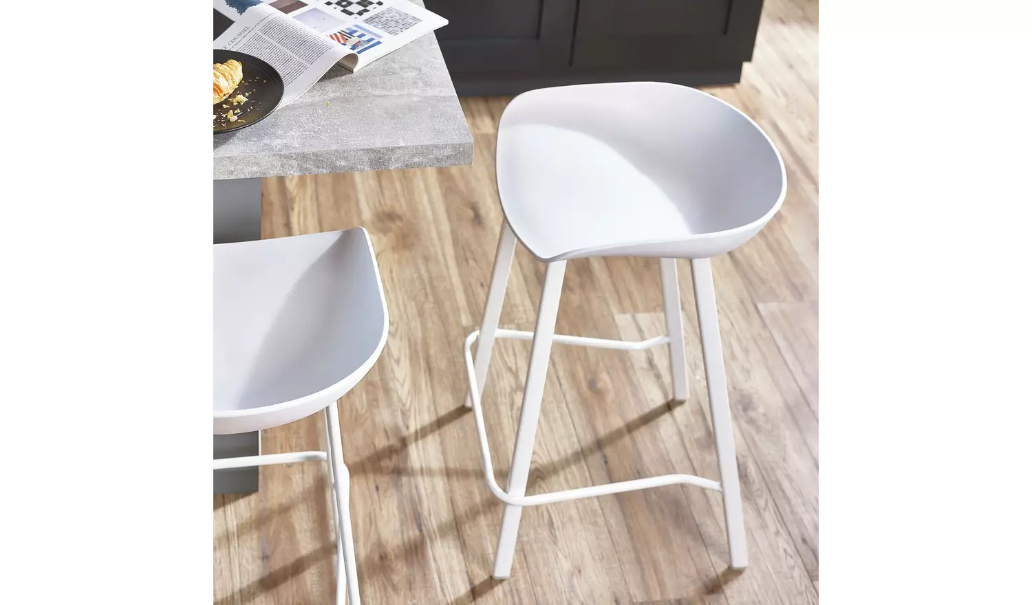 Julian Bowen Renzo Pair of Metal Bar Stools - White