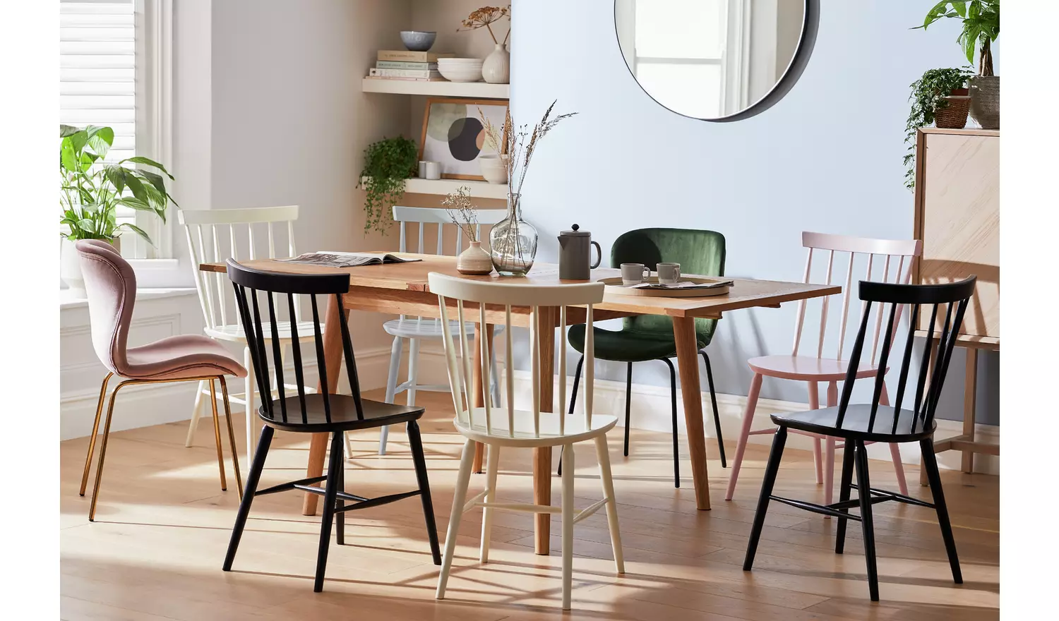 Habitat Lincoln Extending Oak 4 - 8 Seater Dining Table