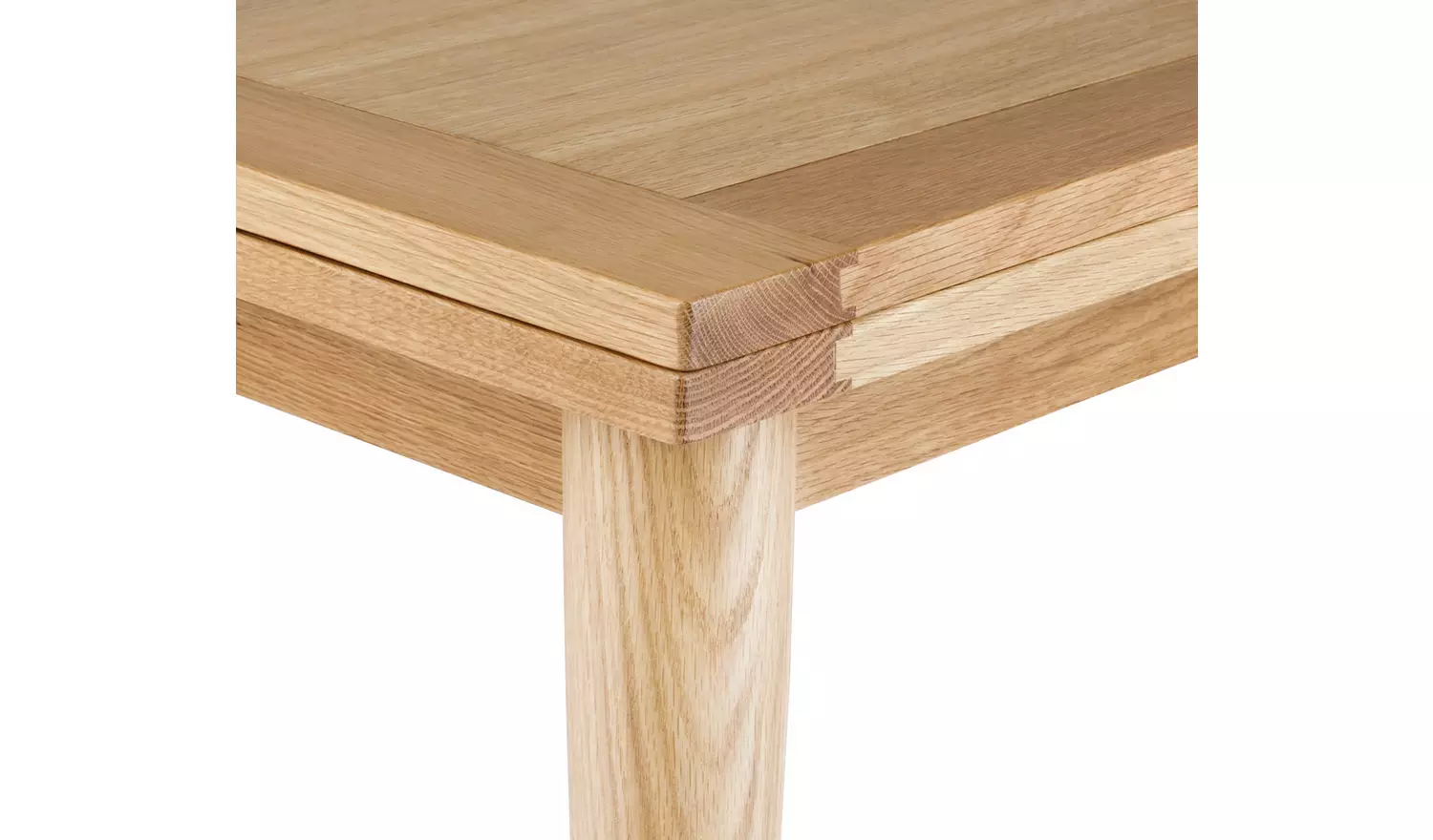 Habitat Lincoln Extending Oak 4 - 8 Seater Dining Table