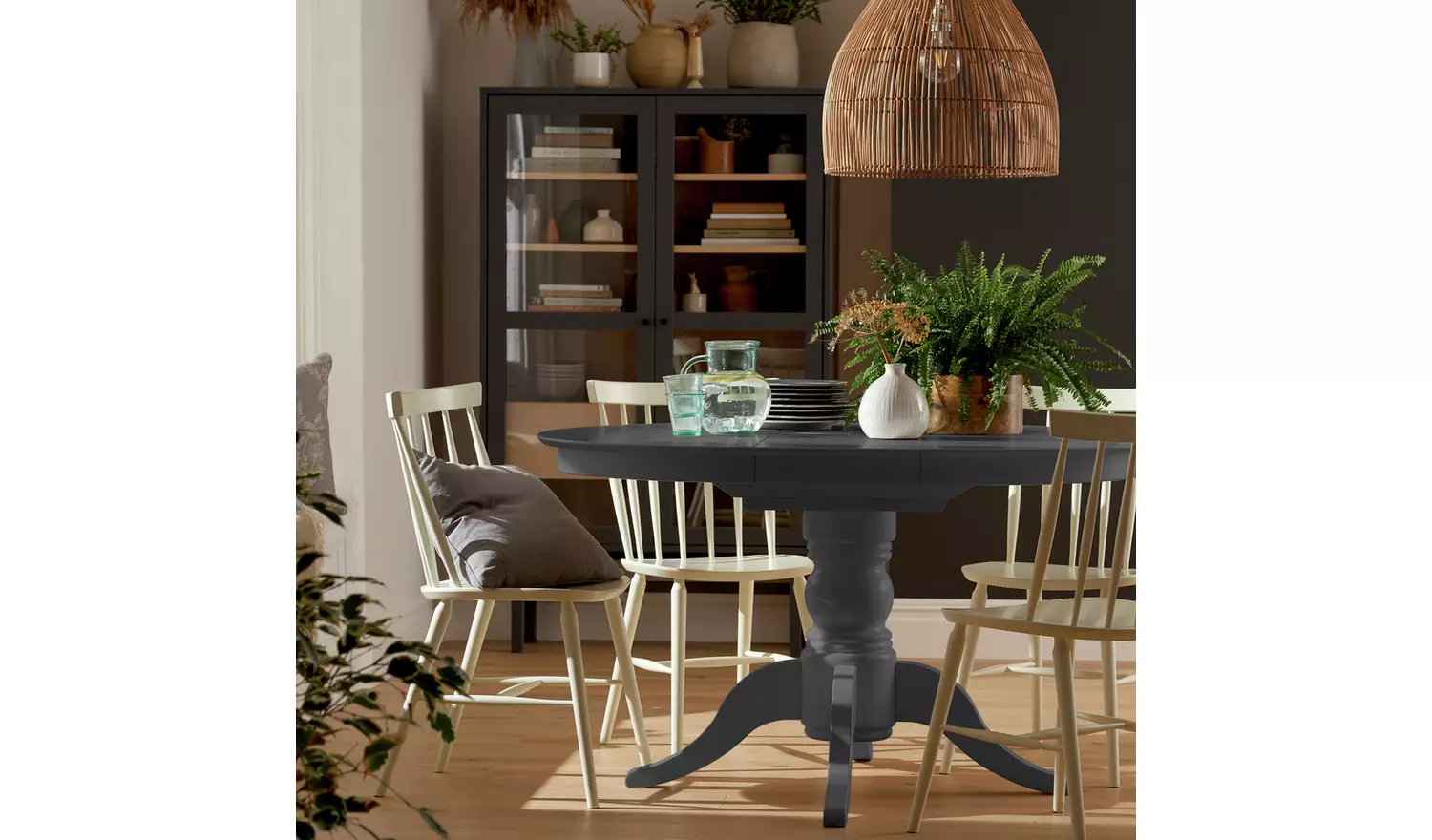 Habitat Otis Extending 4 - 6 Seater Dining Table - Grey