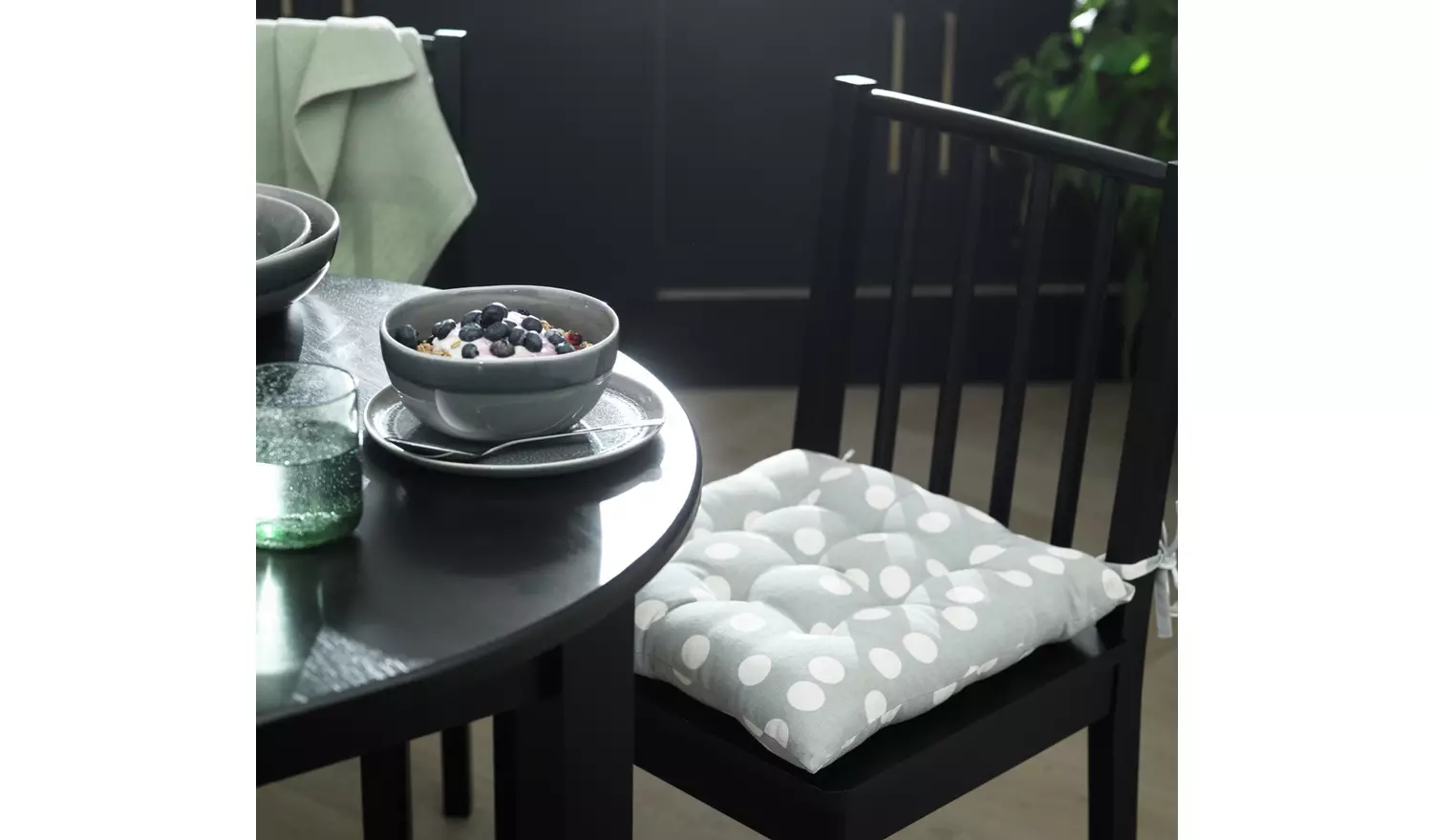 Habitat Spot Pack of 2 Seat Cushion - Grey and White