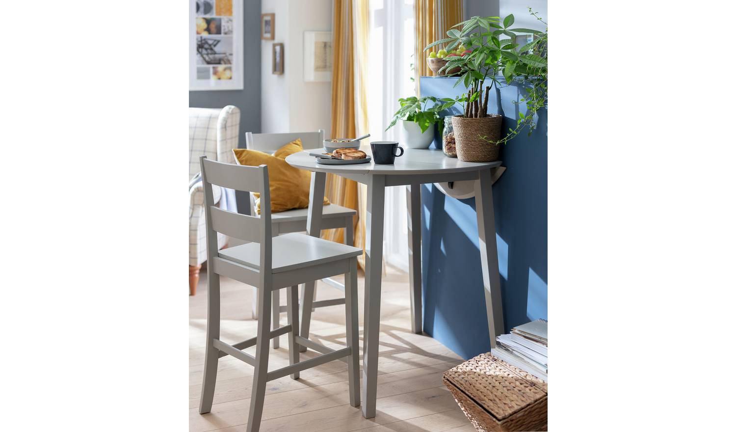 Argos Home Chicago Extending Grey Bar Table & 2 Grey Stools