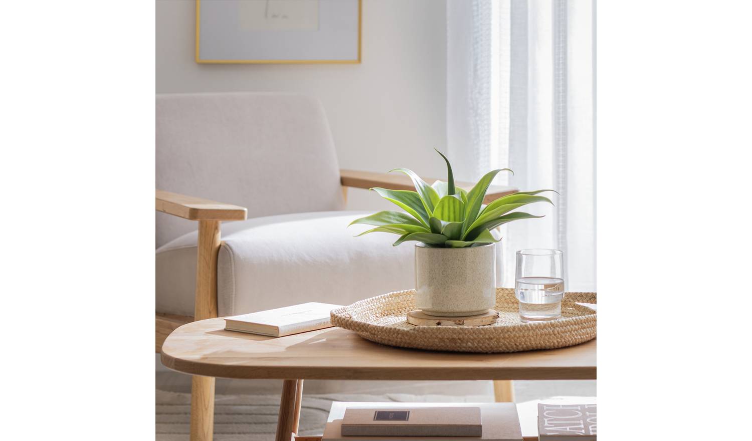 Habitat Artificial Aloe in Reactive Glazed Pot