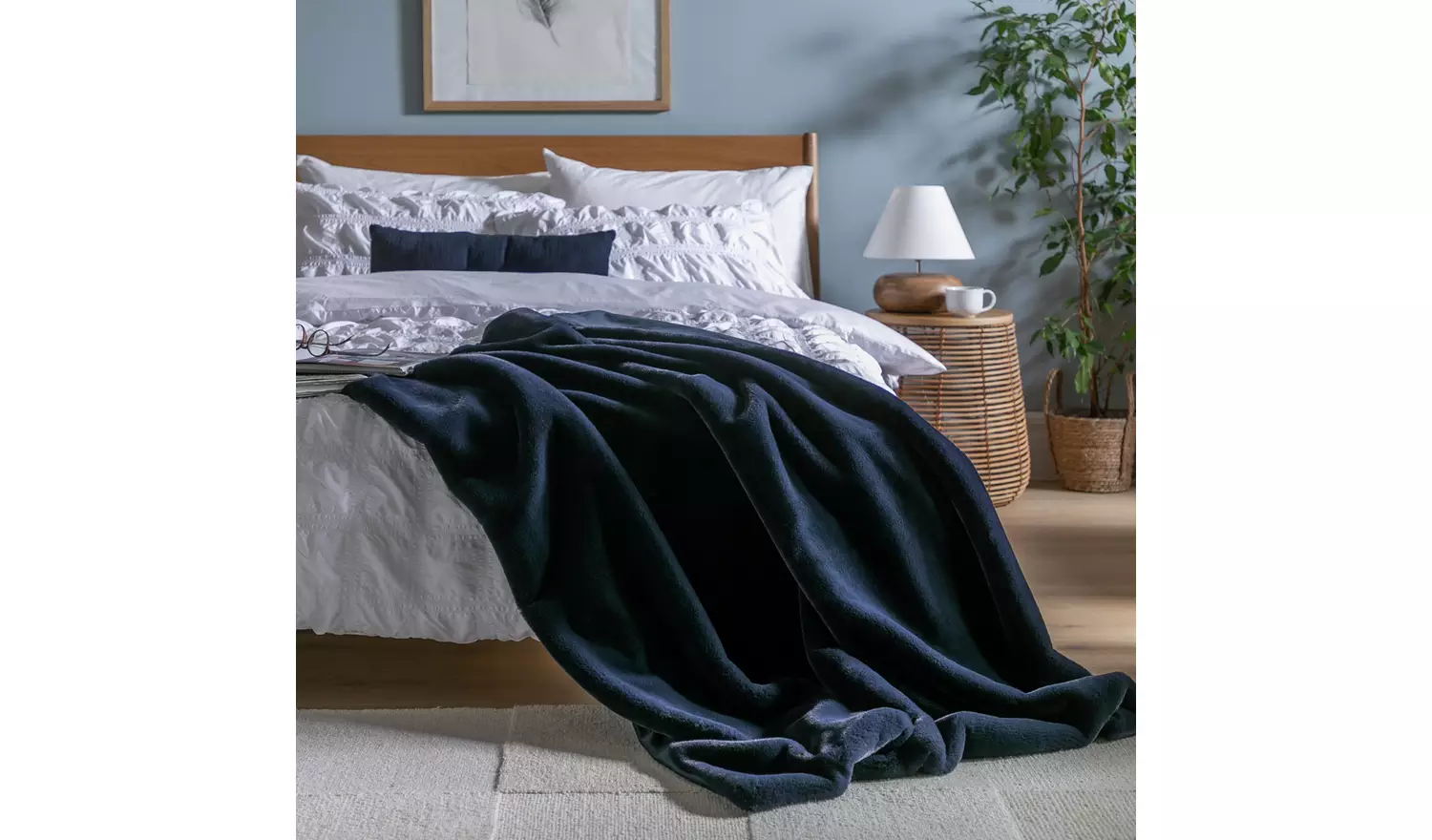 Habitat Faux Fur Throw - Navy- 125x150cm